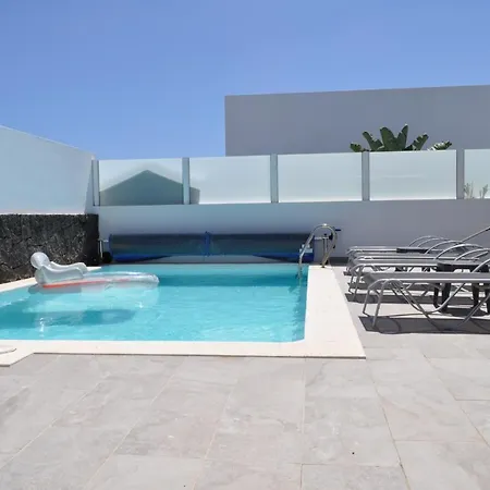Villa Castor Playa Blanca